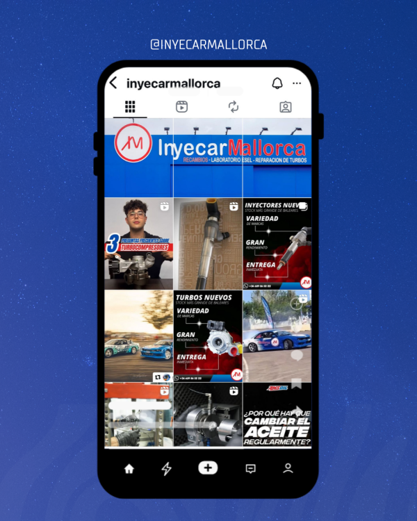Post De Instagram Mockup De Teléfono Con Promoción Para Negocios Moderno Negro Y Rojo-4